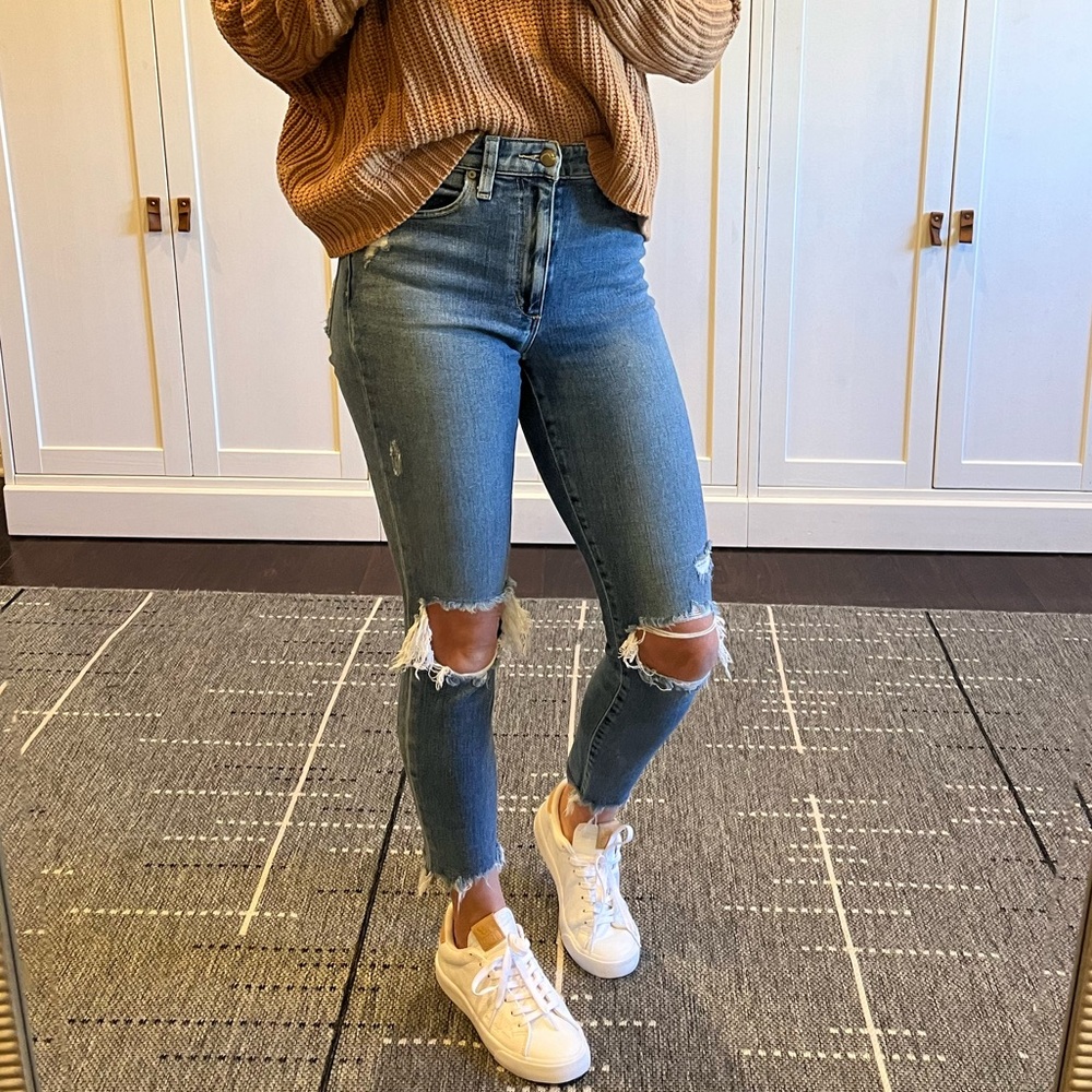 Joe’s Jeans The Charlie high rise skinny ankle Size 27